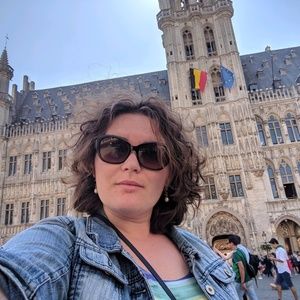 Meet your Posher, Rachel